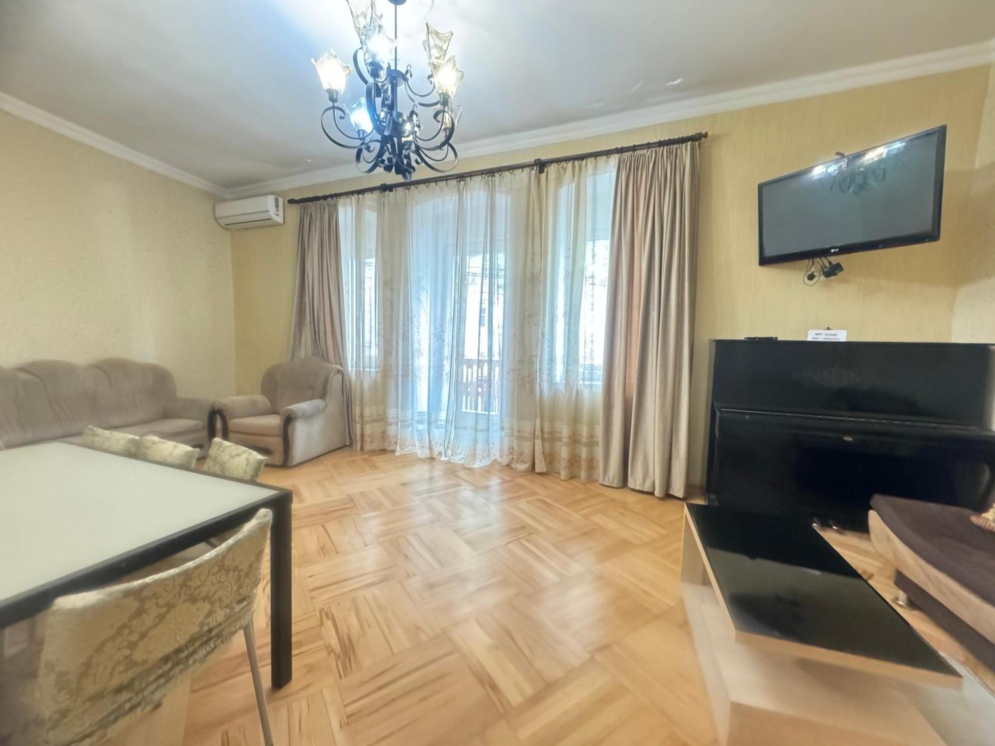 Giorgi Apartment Tiflis Exterior foto
